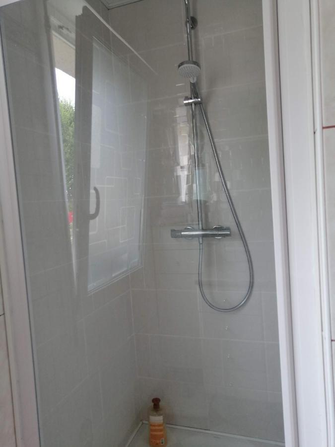 Ty Pempoul - Logement 2 Chambres - 100 M De La Plage Saint-Pol-de-Leon Bagian luar foto